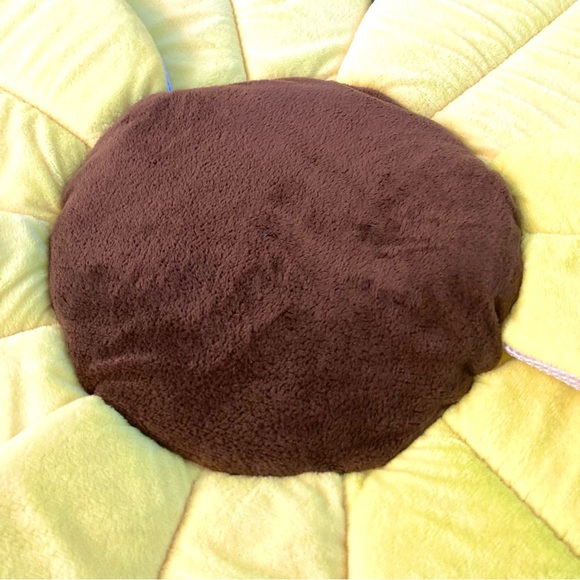 Blooming Baby Bath Sink Seat Plush Cushion Yellow Sunflower 32 x 32 - Picture 4 of 6